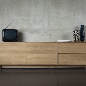 Mueble de televisión Wave. Ethnicraft.