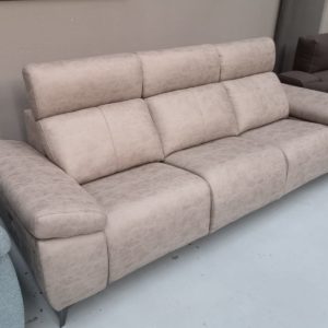 by sofastocknajera.com