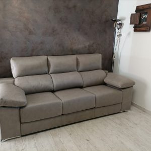 by sofastocknajera.com