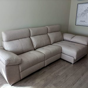 by sofastocknajera.com