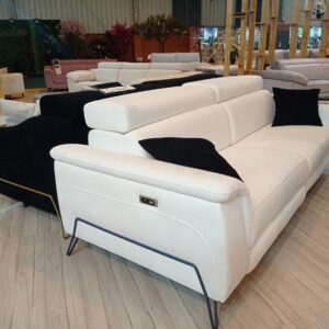 by sofastocknajera.com